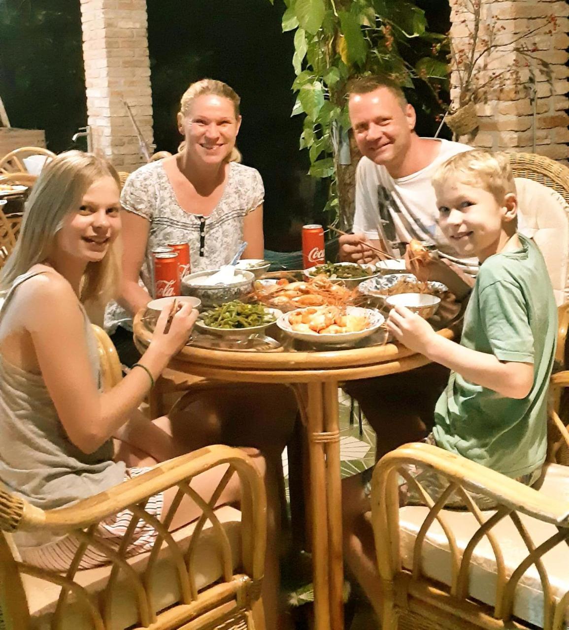 Ha Phan Holiday House Cái Bè Eksteriør billede